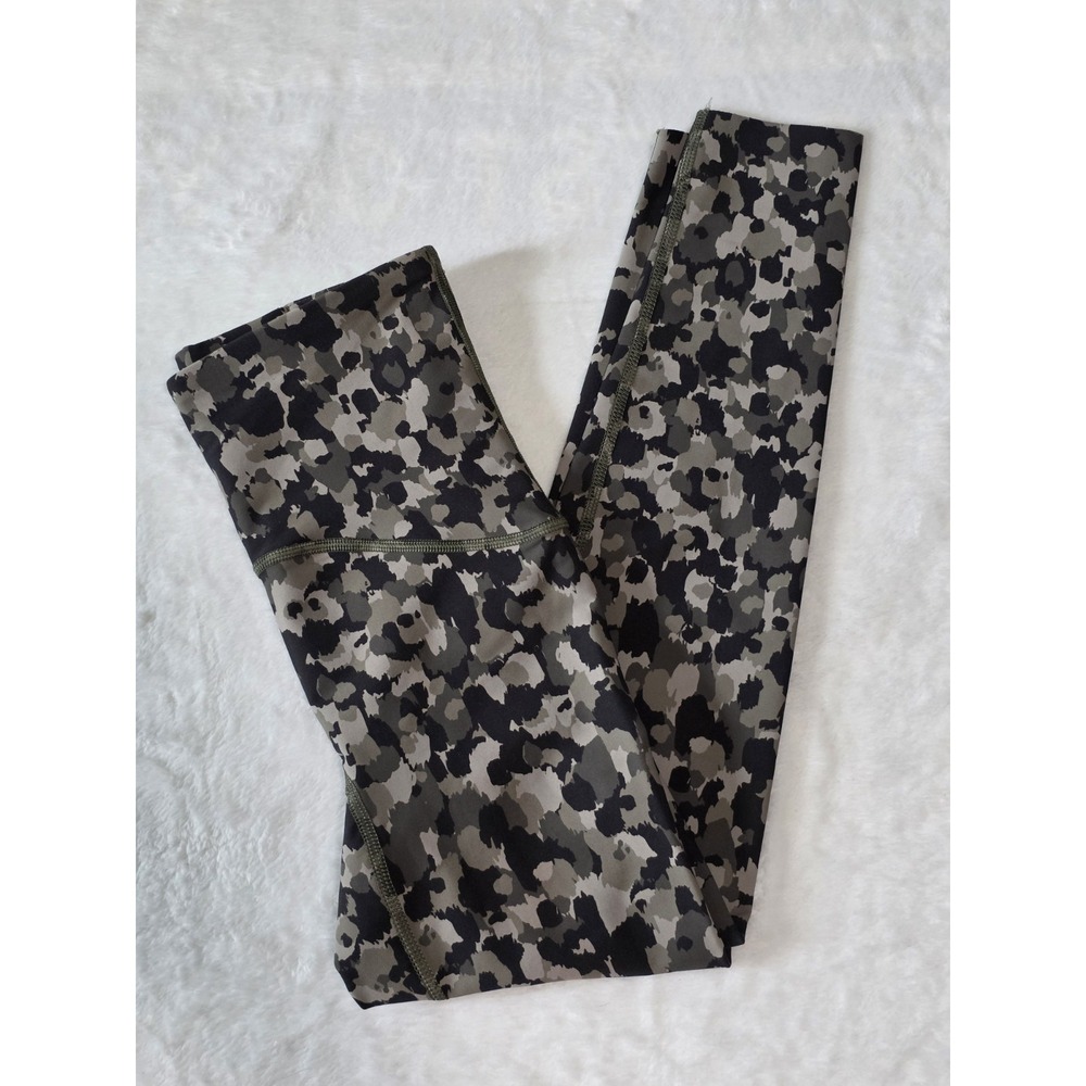 SPANX womens size XS painted camo pattern booty boost workout legging